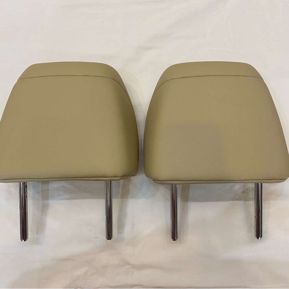 2013 Toyota Avalon Hybrid Limited Front Head Rests Headrest Almond/Tan